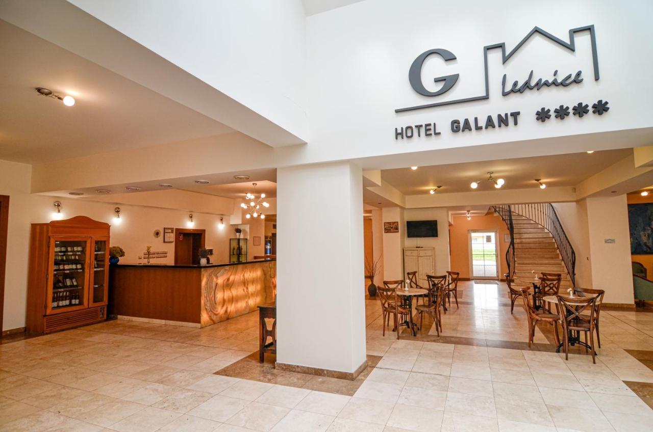 Hotel Galant Lednice Dış mekan fotoğraf