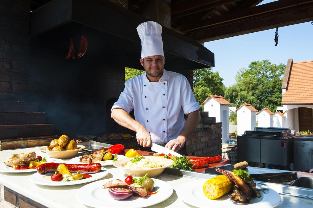 Hotel Galant Lednice Dış mekan fotoğraf